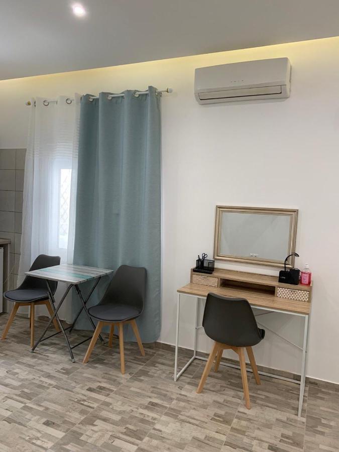 Apartamento Santorini Studio For 2 Person In Athens Near Sea& Center Exterior foto